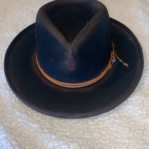 Texas outlaw cowboy hat